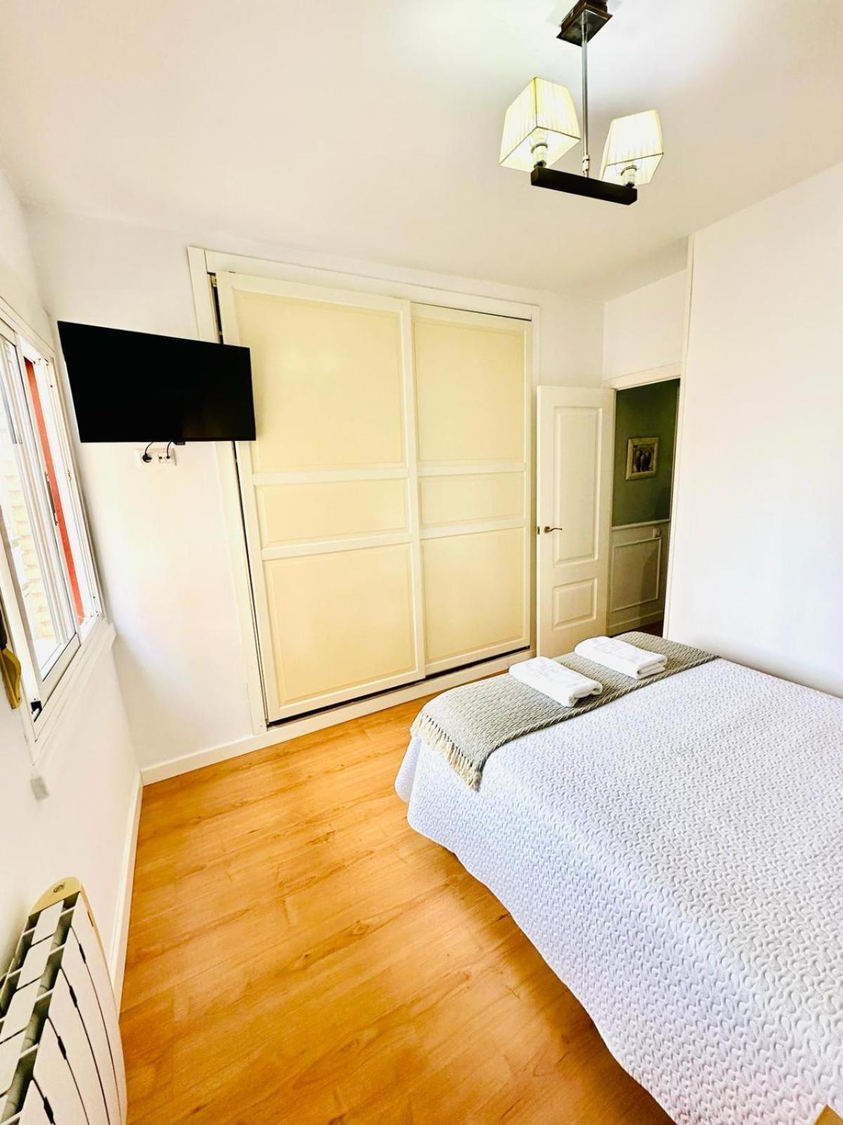 Apartamento Turistico Pizarro Мерида Экстерьер фото