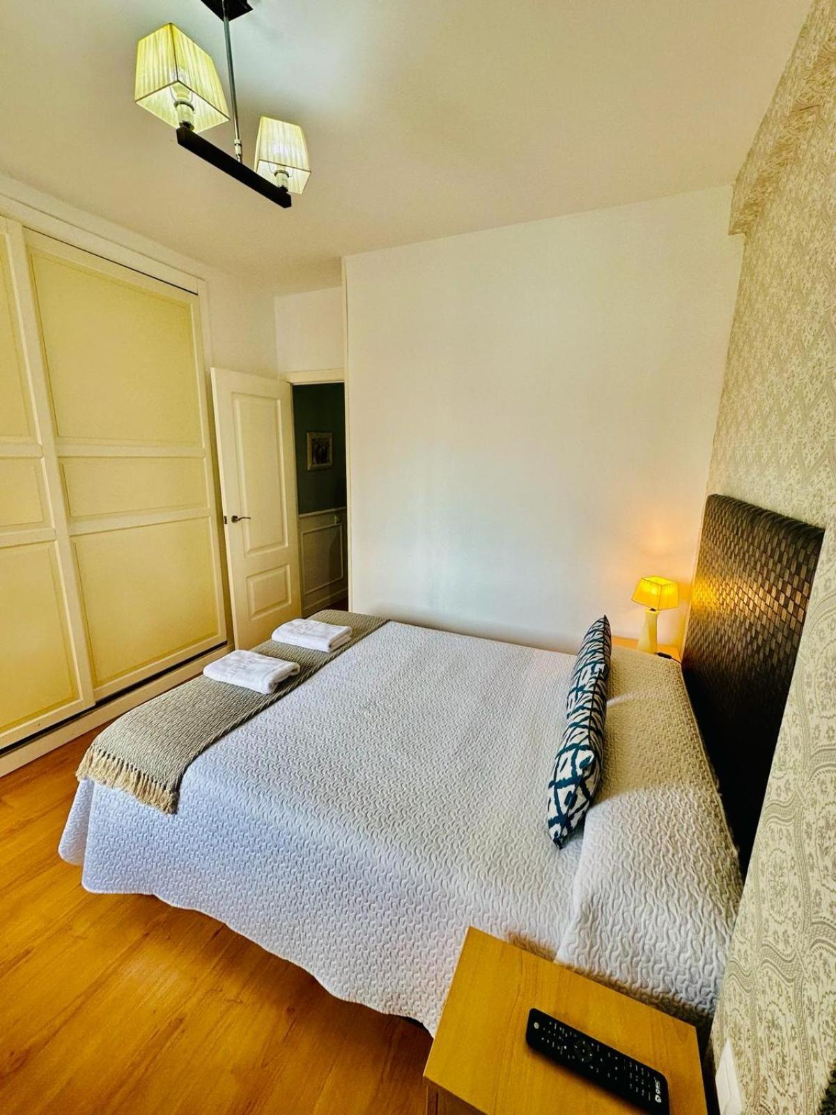 Apartamento Turistico Pizarro Мерида Экстерьер фото